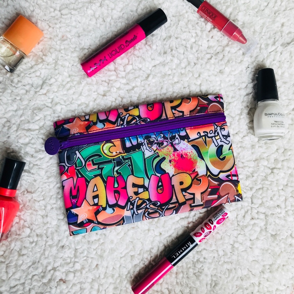 Ipsy Makeup Glam Bag